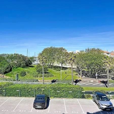 Apartment Falaise Terrasse, Parking, Proche
